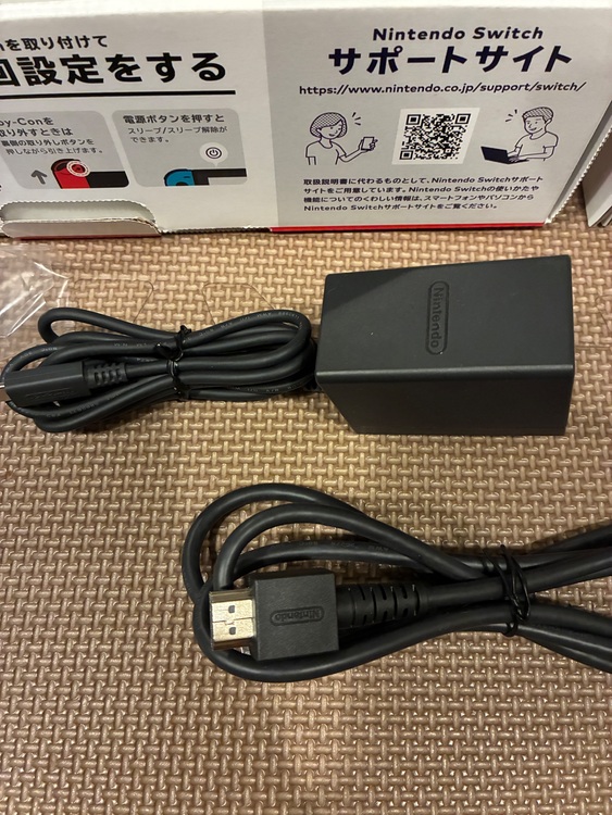 nintendo switch バッテリー持続モデル（ゲーム機本体・ゲームソフト）の商品画像 - 査定依頼日：2025年6月23日 - 最高査定価格：12,000円