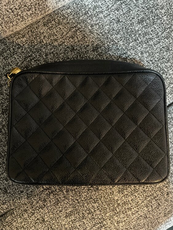 シャネル シャネル(その他) （ブランドバッグ）の商品画像 - 査定依頼日：2025年1月11日 - 最高査定価格：400,000円