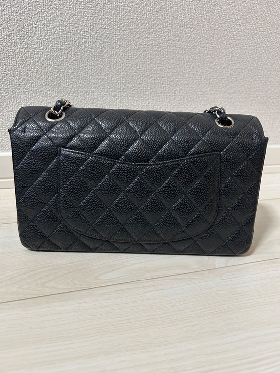 マトラッセ25cm キャビアスキン　ダブルフラップ（ブランドバッグ）の商品画像 - 査定依頼日：2026年1月11日 - 最高査定価格：1,000,000円