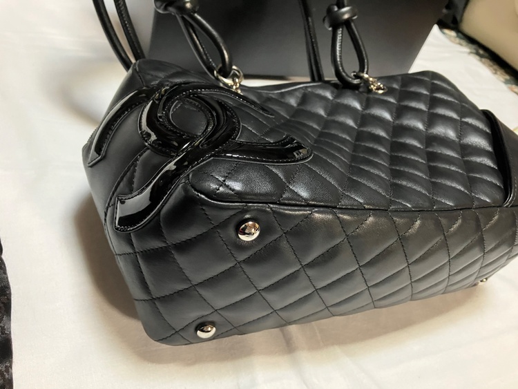 カンボン　黒（ブランドバッグ）の商品画像 - 査定依頼日：2026年3月3日 - 最高査定価格：300,000円