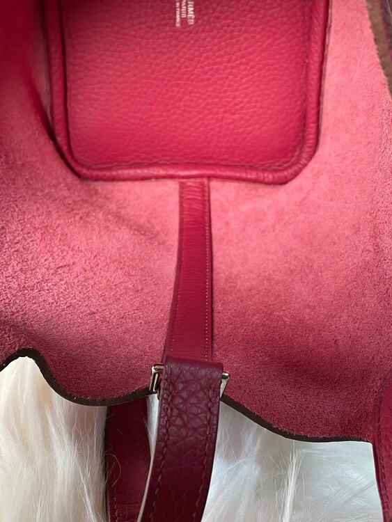 エルメス　ピコタンロックPM トリヨンクレマンス　ルビー　⬜︎R刻印（ブランドバッグ）の商品画像 - 査定依頼日：2025年2月7日 - 最高査定価格：270,000円