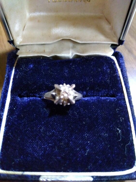 ダイヤモンドリング0.2㌌　総重量4.39㌘（金・貴金属）の商品画像 - 査定依頼日：2025年10月16日 - 最高査定価格：70,000円