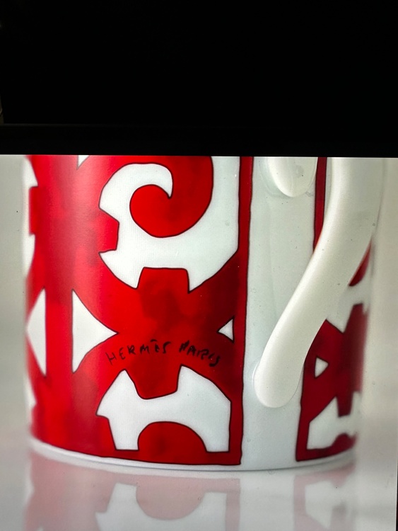 HERMESマグカップ300mlバルコン・デュ・ガダルキヴィール011031P（食器）の商品画像 - 査定依頼日：2026年3月3日 - 最高査定価格：8,000円