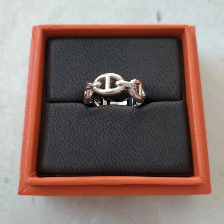 シェーヌダンクルリング（ブランド財布・小物）の商品画像 - 査定依頼日：2025年11月21日 - 最高査定価格：75,000円