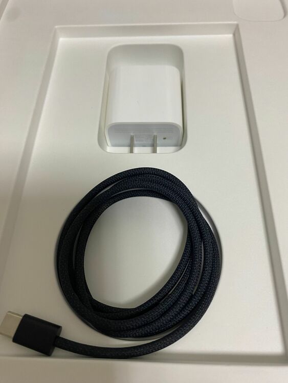 iPad Pro 11インチ（M4) Wifi 512GB（PC・タブレット）の商品画像 - 査定依頼日：2025年8月9日 - 最高査定価格：112,000円