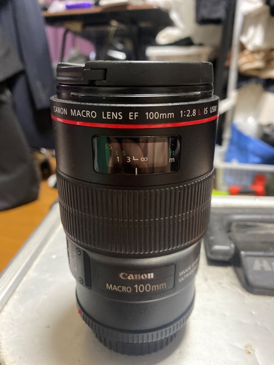 100mm マクロレンズ　2.8（カメラ）の商品画像 - 査定依頼日：2026年5月19日 - 最高査定価格：52,000円