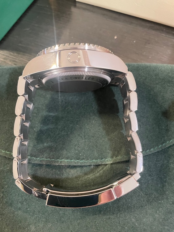 ディープシーDブルー（高級時計）の商品画像 - 査定依頼日：2025年8月27日 - 最高査定価格：1,600,000円