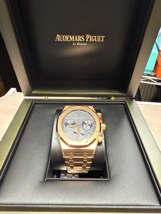 Ref. 26240OR.OO.1320OR.05（高級時計）の商品画像 - 査定依頼日：2025年12月5日 - 最高査定価格：17,500,000円