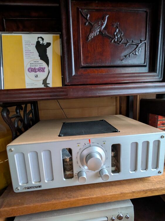 SANSUI SHT-9002真空管ハイブリッドアンプ（ピアノ・楽器・PA機材）の商品画像 - 査定依頼日：2025年9月24日 - 最高査定価格：5,000円