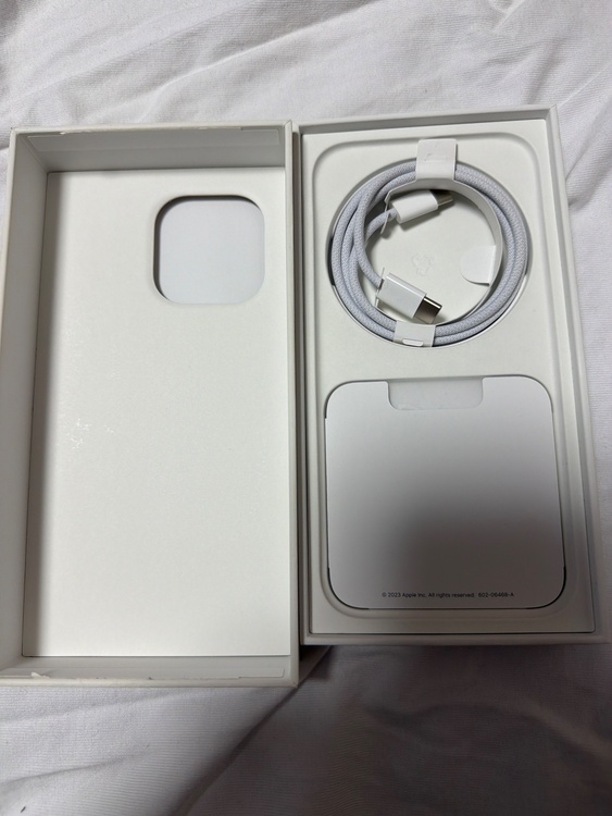 iPhone iPhone 15 Pro Max 256GB SIMフリー（スマホ）の商品画像 - 査定依頼日：2026年6月16日 - 最高査定価格：90,000円