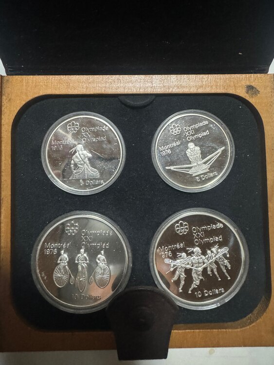 モントリオールオリンピック10ドル銀貨（金・貴金属）の商品画像 - 査定依頼日：2024年9月25日