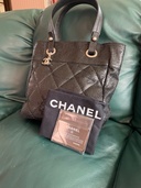CHANEL シャネル ココマーク マトラッセ パリビアリッツ キャンバス×レザー トートバッグ ハンドバッグ ブラック（ブランドバッグ）の商品画像 - 査定依頼日：2026年8月19日 - 最高査定価格：24,000円