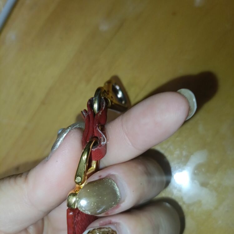 キーホルダー（ブランド財布・小物）の商品画像 - 査定依頼日：2025年9月5日 - 最高査定価格：3,000円