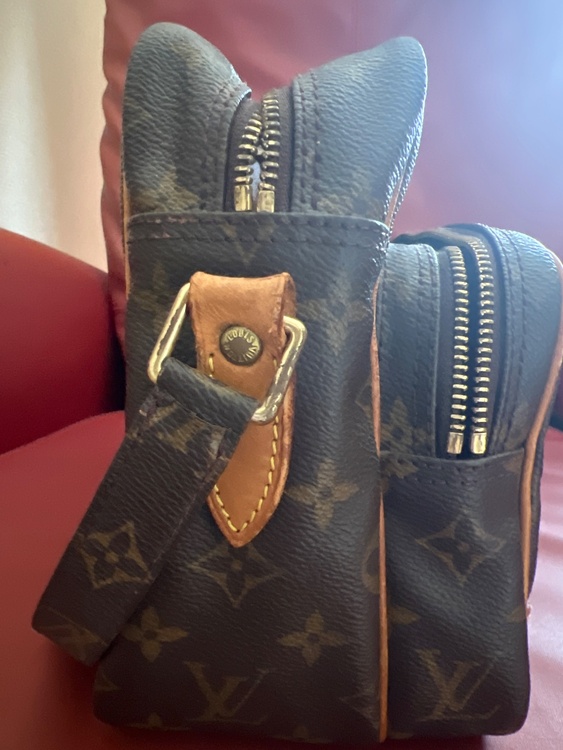 ルイヴィトン モノグラム （ブランドバッグ）の商品画像 - 査定依頼日：2026年2月2日 - 最高査定価格：30,000円