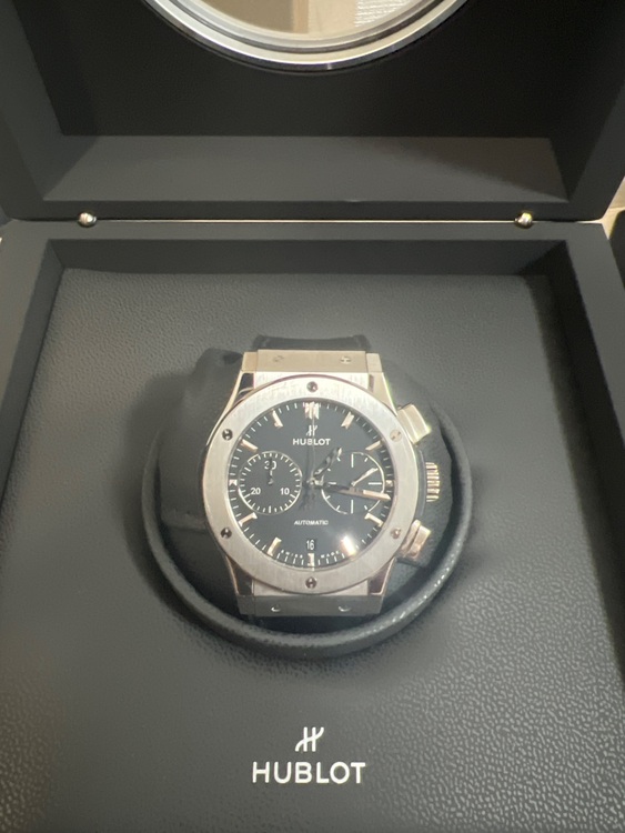 ウブロ クラシックフュージョン （高級時計）の商品画像 - 査定依頼日：2025年9月18日 - 最高査定価格：750,000円