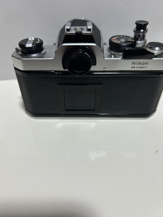 Nikon FM（カメラ）の商品画像 - 査定依頼日：2026年4月5日 - 最高査定価格：20,000円