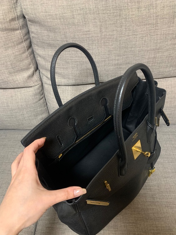 エルメス バーキン （ブランドバッグ）の商品画像 - 査定依頼日：2025年6月4日 - 最高査定価格：2,400,000円