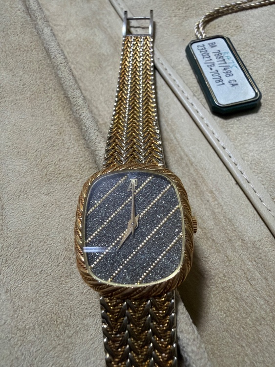 オーデマピゲ その他 BA78877/498 CA-232021/B-7078（高級時計）の商品画像 - 査定依頼日：2026年3月23日 - 最高査定価格：2,800,000円