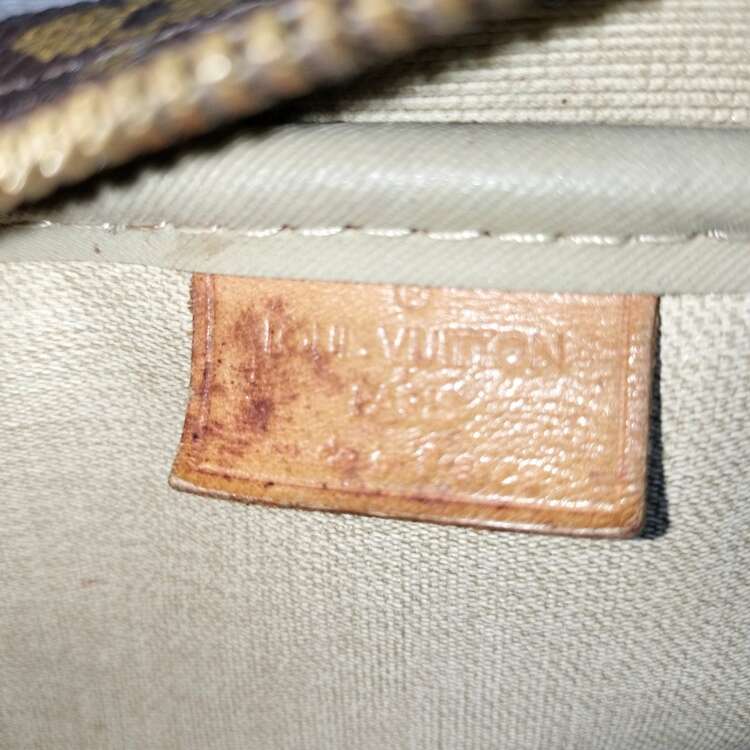 ドーヴィル　VL1907（ブランドバッグ）の商品画像 - 査定依頼日：2025年3月3日 - 最高査定価格：50,000円