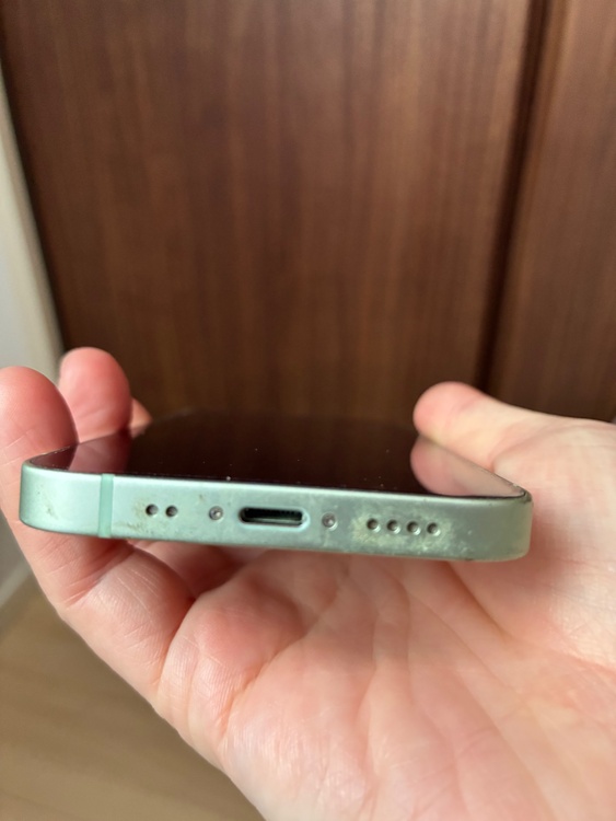 iPhone 12 mini 128GB Softbank（スマホ）の商品画像 - 査定依頼日：2026年4月19日 - 最高査定価格：22,000円