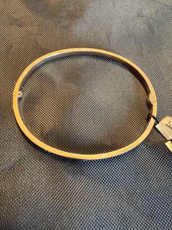 カルティエ ラブ SM ブレスレット 750(PG) 21.0g 19（金・貴金属）の商品画像 - 査定依頼日：2025年10月29日 - 最高査定価格：450,000円