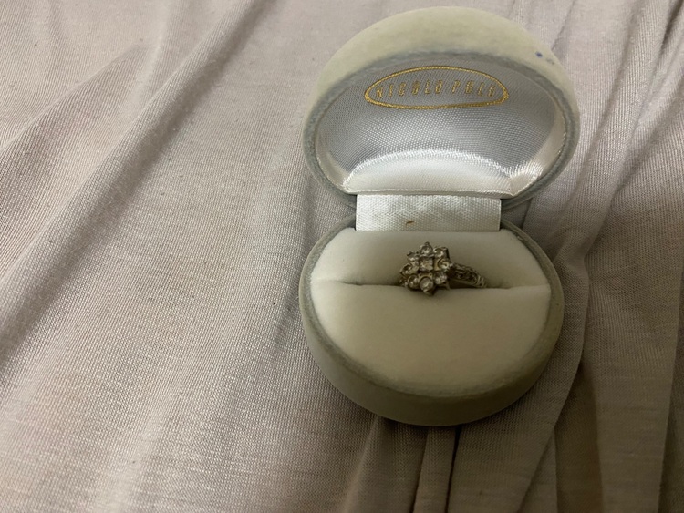 ptダイヤリング　k18ネックレス（金・貴金属）の商品画像 - 査定依頼日：2025年12月2日 - 最高査定価格：1,200,000円