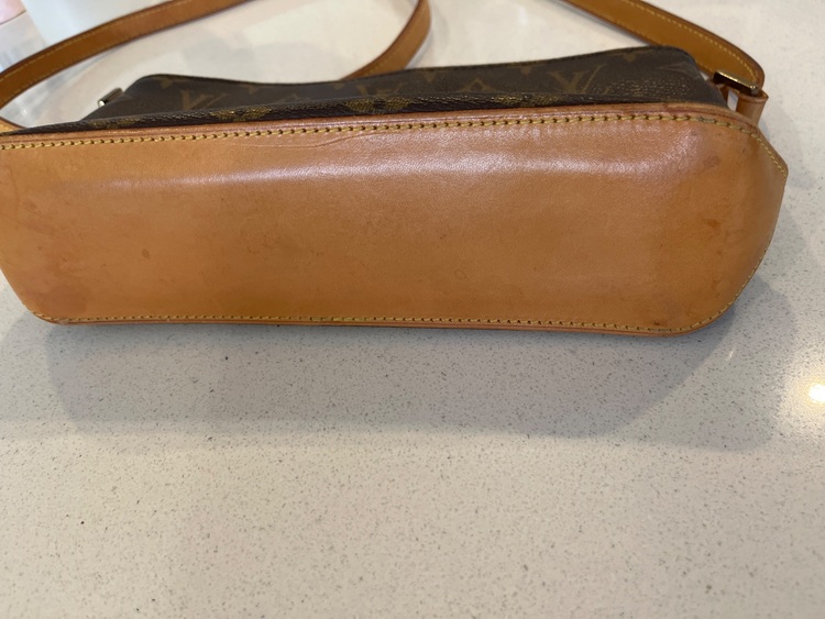 トロターショルダー（ブランドバッグ）の商品画像 - 査定依頼日：2025年8月22日 - 最高査定価格：80,000円