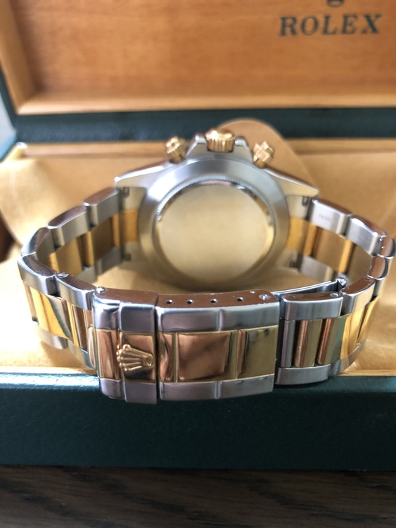 16523（高級時計）の商品画像 - 査定依頼日：2022年4月2日 - 最高査定価格：2,350,000円