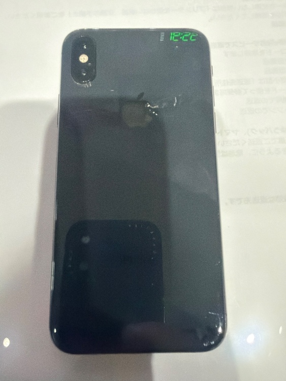 iPhoneXS 256GB docomo（スマホ）の商品画像 - 査定依頼日：2026年5月6日 - 最高査定価格：16,000円