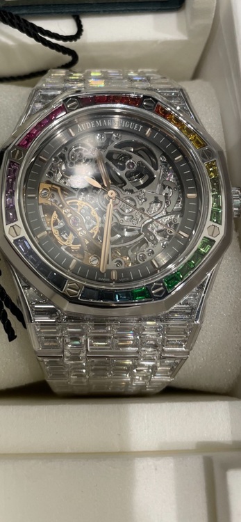 15417BC.ZY.1267BC.01（高級時計）の商品画像 - 査定依頼日：2025年10月11日 - 最高査定価格：180,000,000円