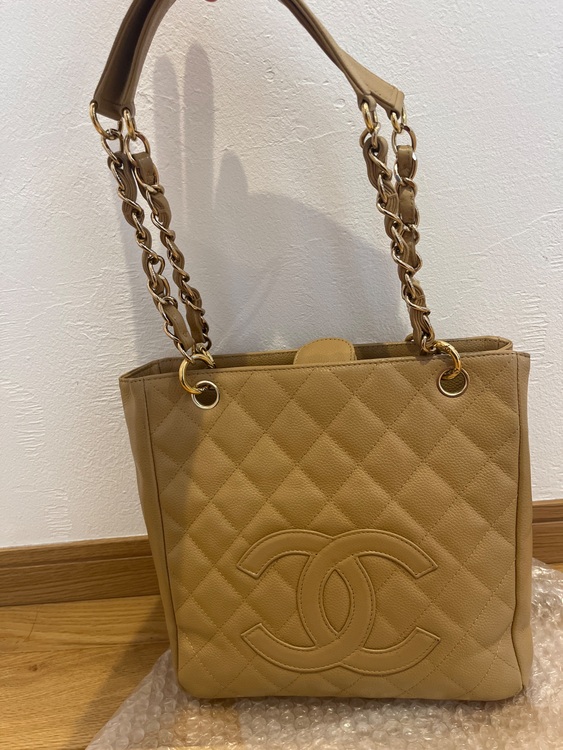 マトラッセ PST トートバッグA20994（ブランドバッグ）の商品画像 - 査定依頼日：2025年9月23日 - 最高査定価格：350,000円