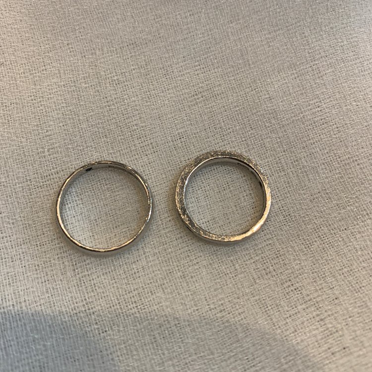 エクセルコダイヤモンド結婚指輪（金・貴金属）の商品画像 - 査定依頼日：2023年2月3日 - 最高査定価格：40,000円