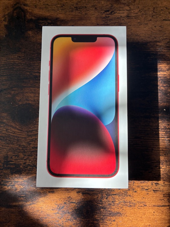 iPhone14レッド（スマホ）の商品画像 - 査定依頼日：2025年11月16日 - 最高査定価格：44,000円