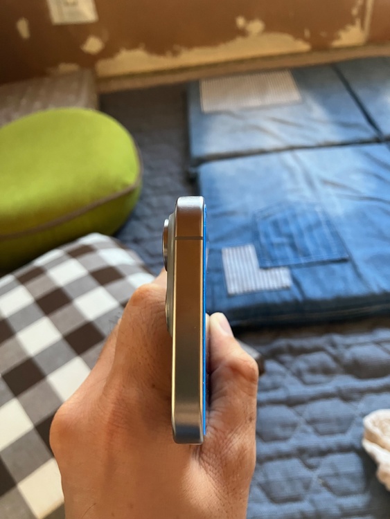iPhone15pro（スマホ）の商品画像 - 査定依頼日：2026年9月14日 - 最高査定価格：94,000円