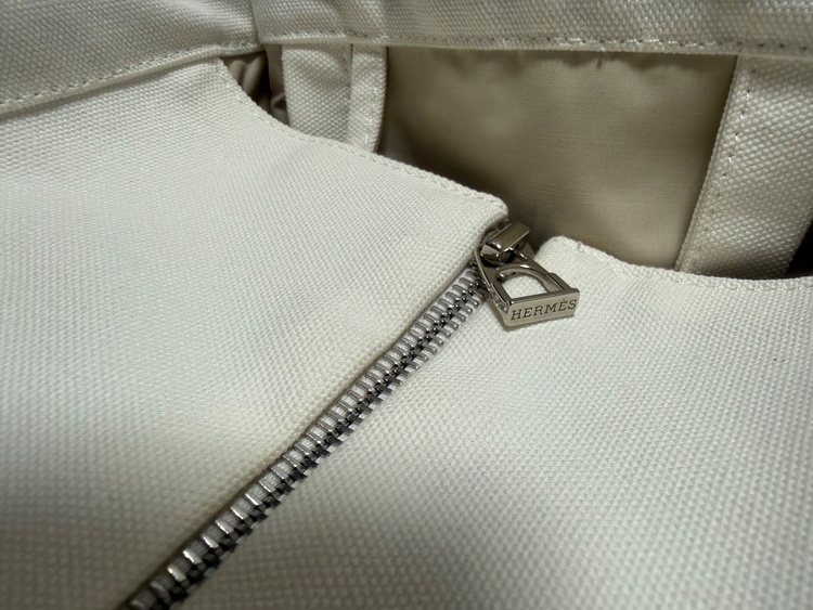エルメス エルメス(その他)（ブランドバッグ）の商品画像 - 査定依頼日：2026年5月29日 - 最高査定価格：60,000円