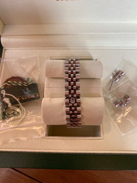 デイトジャスト　10ポイント（高級時計）の商品画像 - 査定依頼日：2025年9月20日 - 最高査定価格：1,030,000円