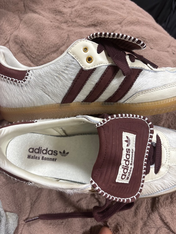ウェールズボナースニーカー（古着・ファッション）の商品画像 - 査定依頼日：2025年9月9日 - 最高査定価格：30,000円
