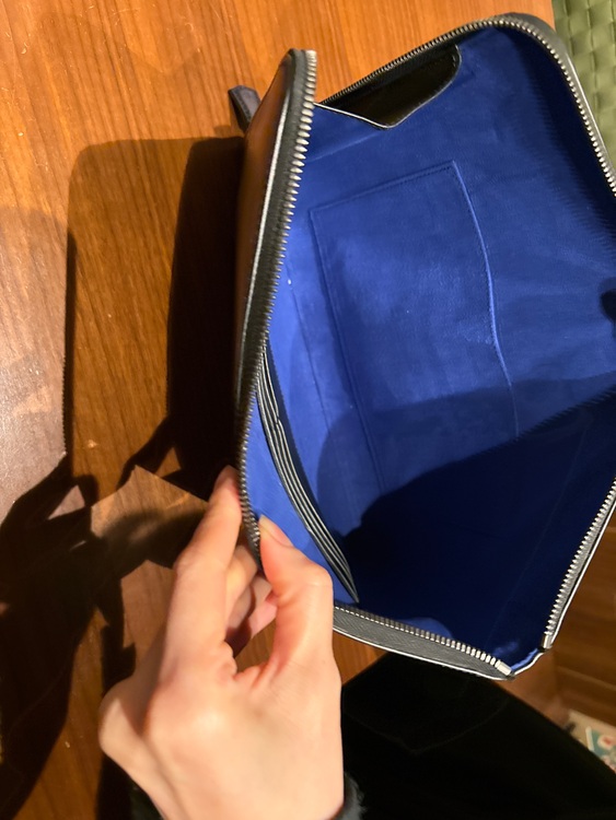 ベルルッティ　クラッチバッグ（ブランド財布・小物）の商品画像 - 査定依頼日：2025年11月2日 - 最高査定価格：31,000円