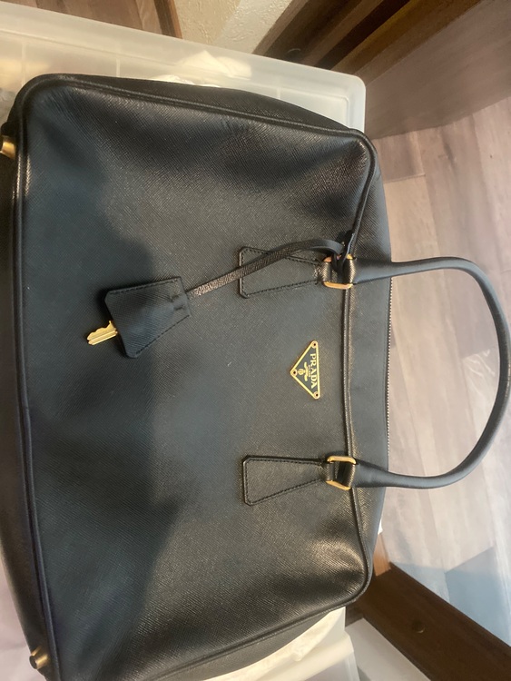 プラダ  （ブランドバッグ）の商品画像 - 査定依頼日：2025年7月28日 - 最高査定価格：90,000円