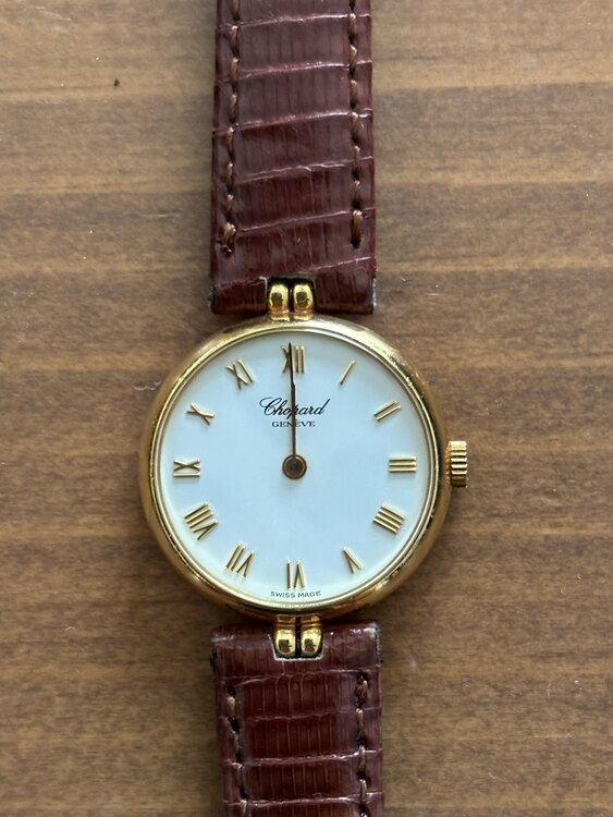 ショパール その他 （高級時計）の商品画像 - 査定依頼日：2025年5月27日 - 最高査定価格：210,000円