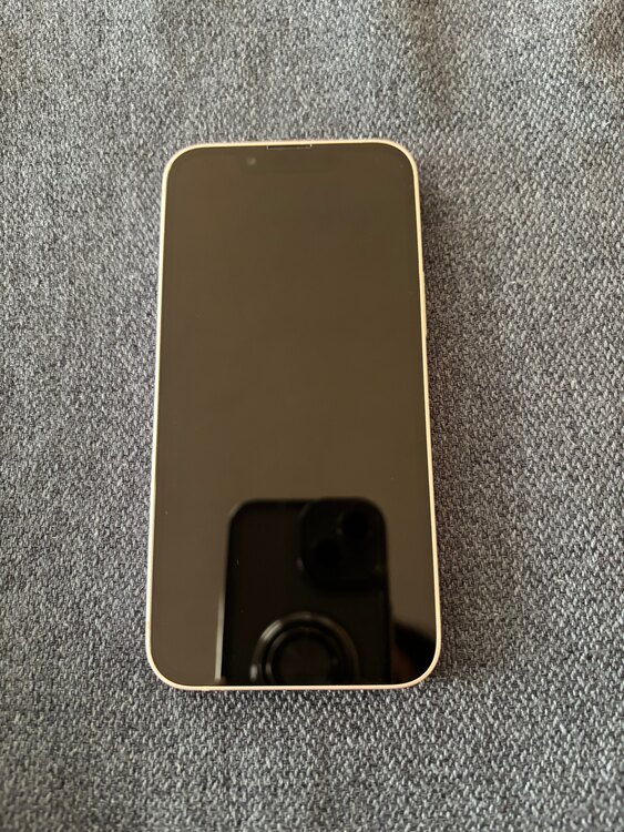 A2626（スマホ）の商品画像 - 査定依頼日：2025年1月21日 - 最高査定価格：50,000円