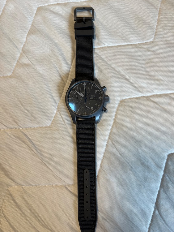 IWC パイロットウォッチ （高級時計）の商品画像 - 査定依頼日：2025年10月15日 - 最高査定価格：1,500,000円