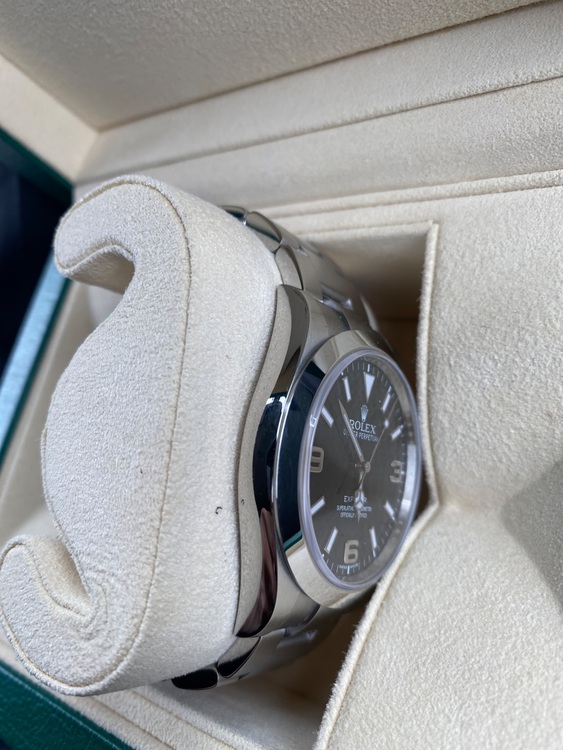 ロレックス エクスプローラー 21427（高級時計）の商品画像 - 査定依頼日：2025年7月16日 - 最高査定価格：1,050,000円