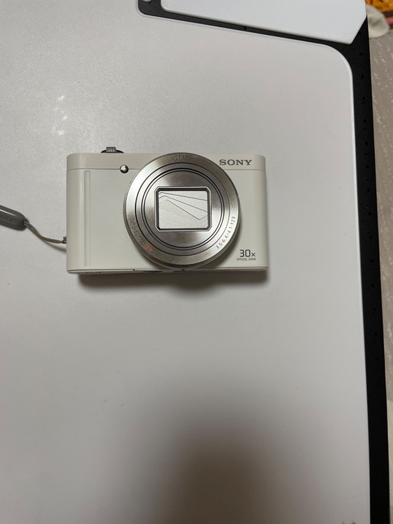 Cyber-shot DSC-WX500（カメラ）の商品画像 - 査定依頼日：2025年10月16日 - 最高査定価格：25,000円