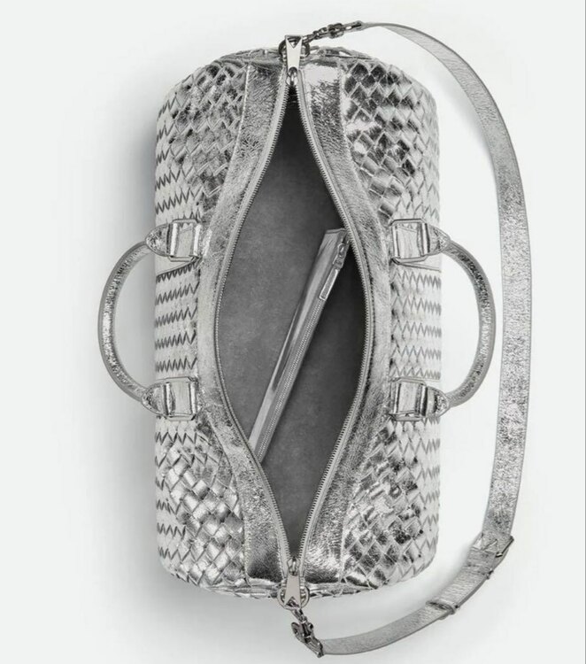 ボッテガ・ヴェネタ  （ブランドバッグ）の商品画像 - 査定依頼日：2025年5月18日 - 最高査定価格：280,000円