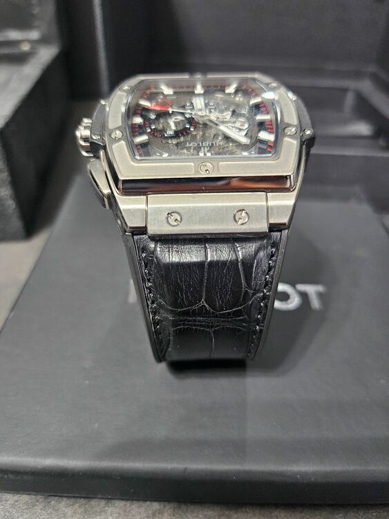 ウブロ ビックバン （高級時計）の商品画像 - 査定依頼日：2025年9月4日 - 最高査定価格：1,500,000円