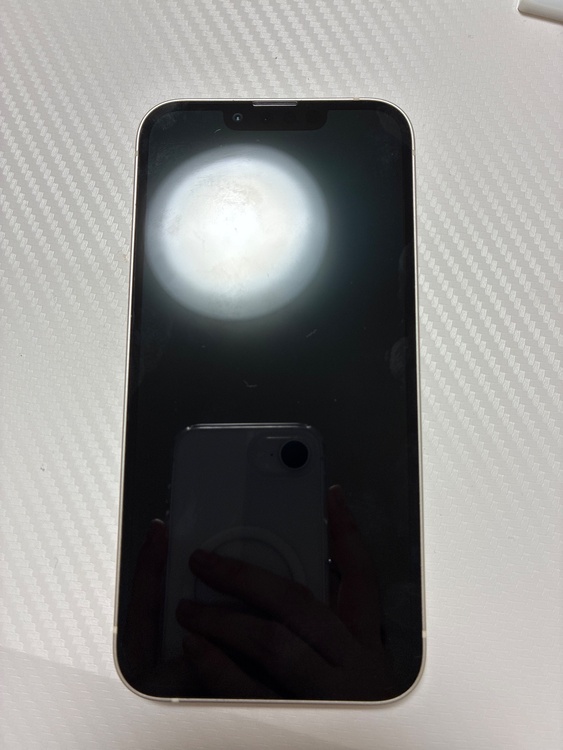 iPhone iPhone 13 128GB SIMフリー（スマホ）の商品画像 - 査定依頼日：2026年9月23日 - 最高査定価格：37,000円