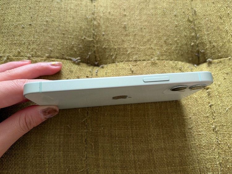 iPhone iPhone 12 mini 64GB SIMフリー（スマホ）の商品画像 - 査定依頼日：2026年10月6日 - 最高査定価格：14,000円