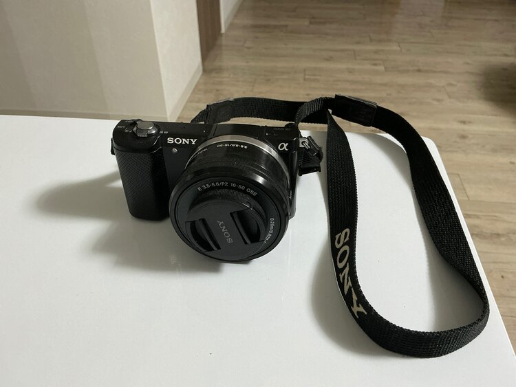 α5000（カメラ）の商品画像 - 査定依頼日：2025年3月25日 - 最高査定価格：30,000円