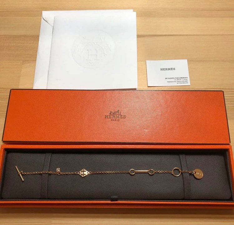 HERMES ブレスレット ガンバード H ロゴ 1ポイント ダイヤモンド（宝石）の商品画像 - 査定依頼日：2023年5月20日 - 最高査定価格：190,000円